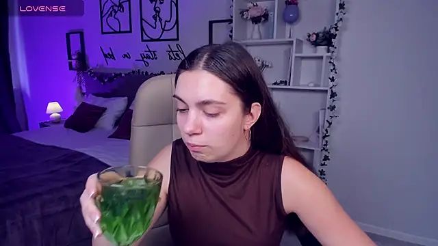 DaniellaLovely online show from 10-26-25, 11:05