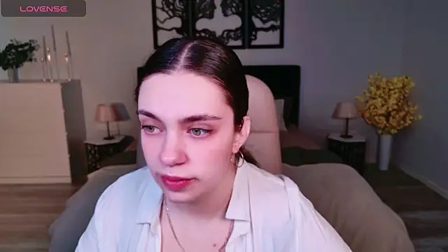 DaniellaLovely online show from 11-16-25, 10:43