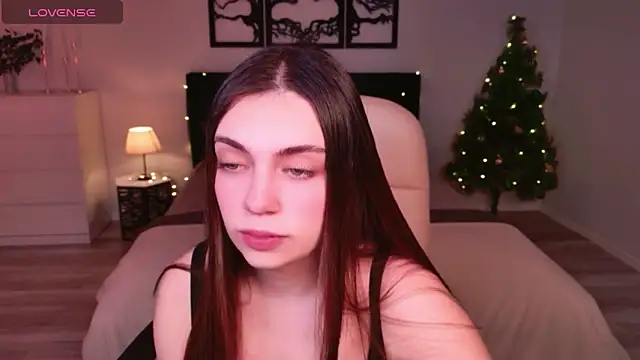 DaniellaLovely online show from 12-21-25, 10:55