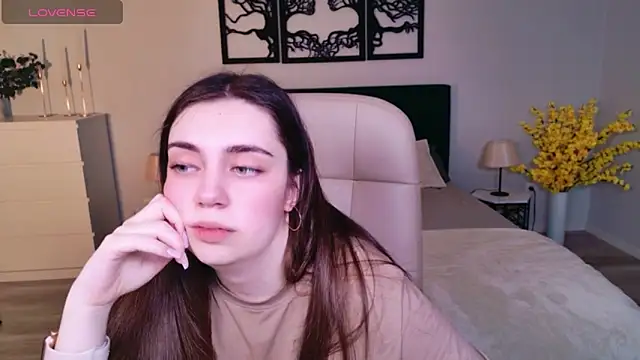 DaniellaLovely online show from 02-01-26, 09:41