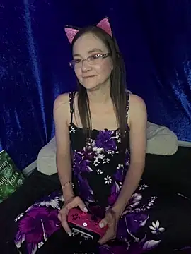 Cutebitchxh online show from 05-04-26, 04:19