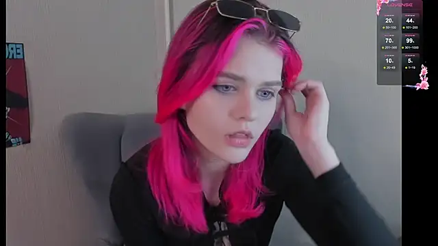 JulieTaylors online show from 11-18-25, 10:25