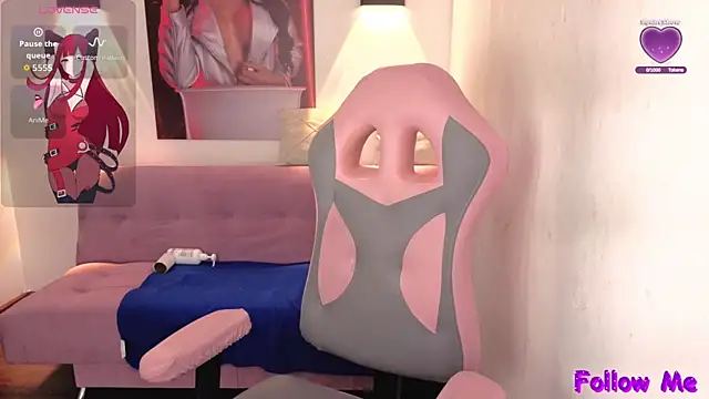 Snapshot of vittorialombardi__ chatting on 11-07-25, 08:14 vittorialombardi online show from 11-07-25, 08:14