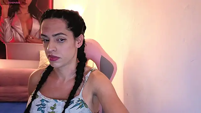 Snapshot of vittorialombardi__ chatting on 11-07-25, 11:38 vittorialombardi online show from 11-07-25, 11:38