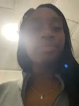 Snapshot of EscorpiLeoncita chatting on 03-12-25, 11:54 EscorpiLeoncita online show from 03-12-25, 11:54