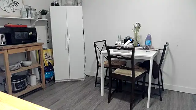 Kittyymaze1 online show from 03-09-26, 11:47