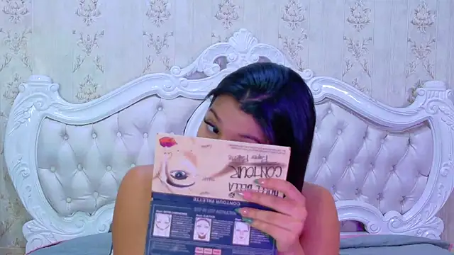 TiaraRosse online show from 10-24-25, 12:45