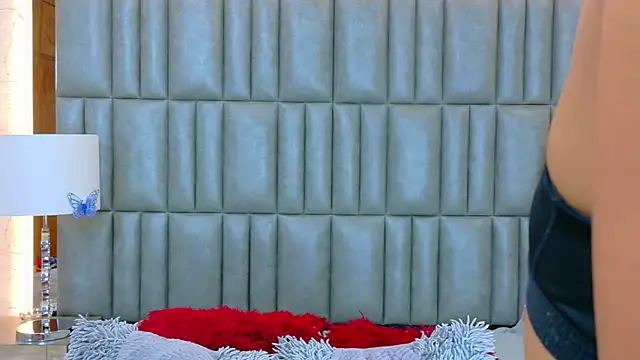 TiaraRosse online show from 03-03-26, 12:33