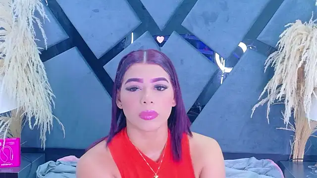 TiaraRosse online show from 05-15-26, 03:46