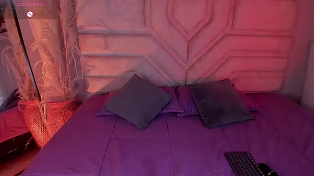 Rebeca Williams  online show from 01-14-26, 12:22