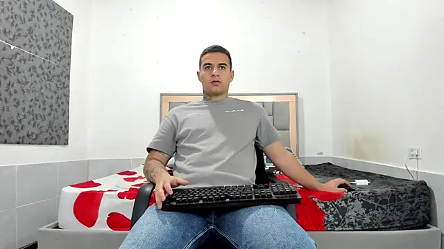 simookeler online show from 02-22-26, 03:51