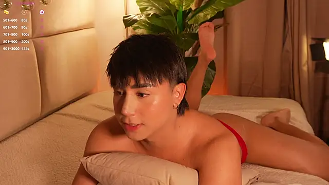 Snapshot of SweetHanson chatting on 07-10-26, 07:38 SweetHanson online show from 07-10-26, 07:38