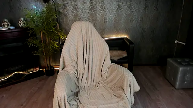 Jennifer murr online show from 09-25-25, 01:26