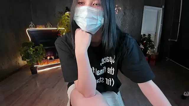 Jennifer murr online show from 12-18-25, 02:01