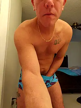 Bigtater1999 online show from 12-24-24, 07:11