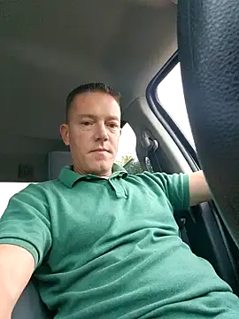 Bigtater1999 online show from 09-27-25, 11:37