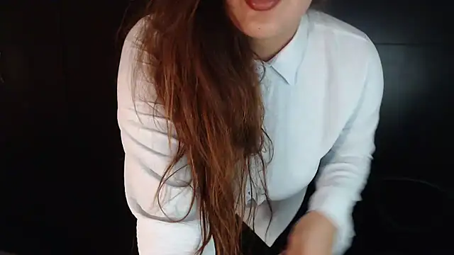 AdharaLujan online show from 02-22-25, 11:46