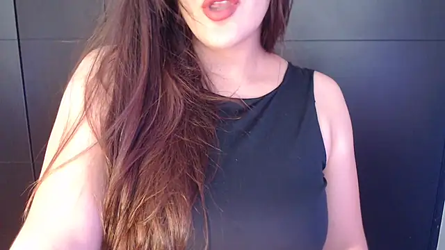 Snapshot of AdharaLujan chatting on 05-29-26, 03:32 AdharaLujan online show from 05-29-26, 03:32