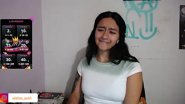 Snapshot of elaine_sun chatting on 02-04-25, 03:11 elaine sun online show from 02-04-25, 03:11