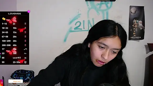 Snapshot of elaine_sun chatting on 02-15-25, 04:36 elaine sun online show from 02-15-25, 04:36