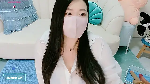 Snapshot of yukinko_o_ chatting on 07-10-26, 01:47 yukinko o online show from 07-10-26, 01:47