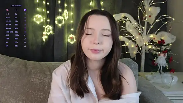 Snapshot of GarynAnstead chatting on 12-25-24, 02:34 GarynAnstead online show from 12-25-24, 02:34