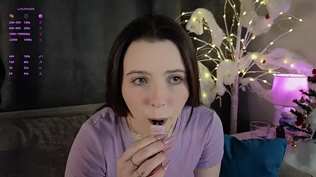 Snapshot of GarynAnstead chatting on 01-14-25, 11:10 GarynAnstead online show from 01-14-25, 11:10