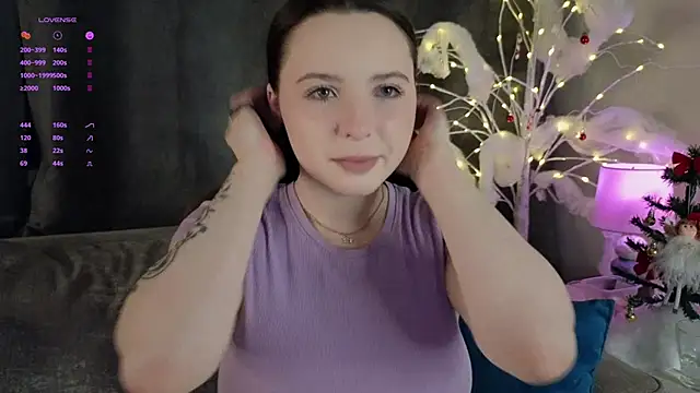 Snapshot of GarynAnstead chatting on 01-14-25, 02:11 GarynAnstead online show from 01-14-25, 02:11