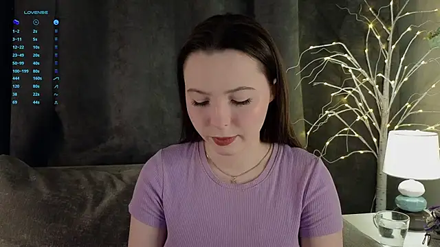 Snapshot of GarynAnstead chatting on 01-22-25, 11:12 GarynAnstead online show from 01-22-25, 11:12