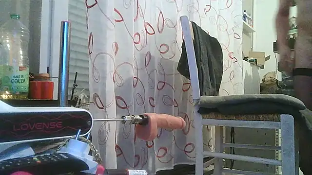 cyril020202 online show from 01-19-26, 01:04