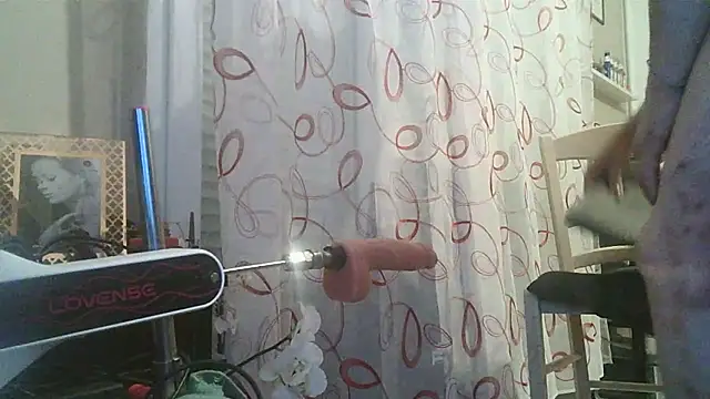 cyril020202 online show from 04-24-26, 11:29