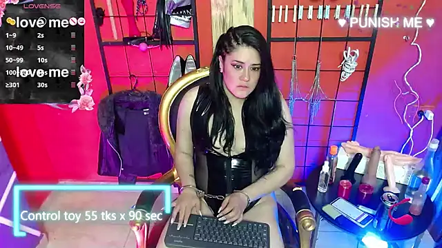 Snapshot of Swich_Bdms_ chatting on 02-08-25, 04:36 Swich Bdms online show from 02-08-25, 04:36