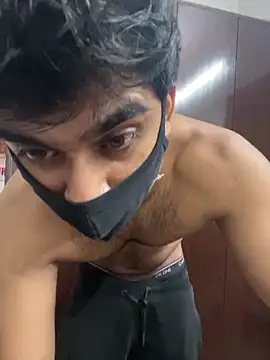 Snapshot of John_desihunk chatting on 12-14-24, 04:20 John desihunk online show from 12-14-24, 04:20