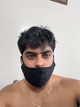 Snapshot of John_desihunk chatting on 06-07-26, 07:56 John desihunk online show from 06-07-26, 07:56