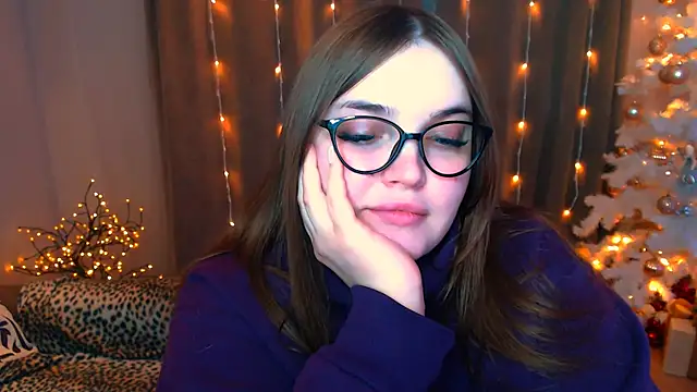 Snapshot of Emaaa_ua chatting on 12-13-24, 04:05 Emaaa ua online show from 12-13-24, 04:05