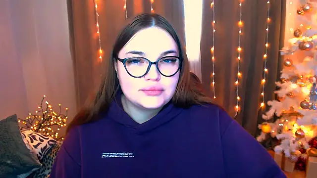 Snapshot of Emaaa_ua chatting on 12-14-24, 07:18 Emaaa ua online show from 12-14-24, 07:18