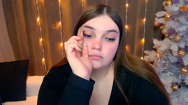 Snapshot of Emaaa_ua chatting on 01-10-25, 05:02 Emaaa ua online show from 01-10-25, 05:02