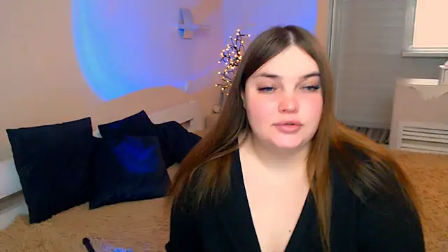 Snapshot of Emaaa_ua chatting on 01-17-25, 11:49 Emaaa ua online show from 01-17-25, 11:49