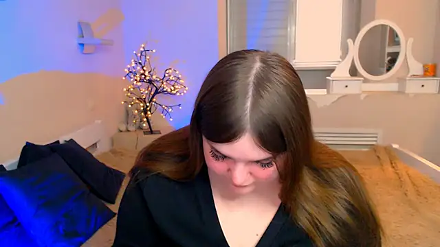 Snapshot of Emaaa_ua chatting on 01-20-25, 11:35 Emaaa ua online show from 01-20-25, 11:35