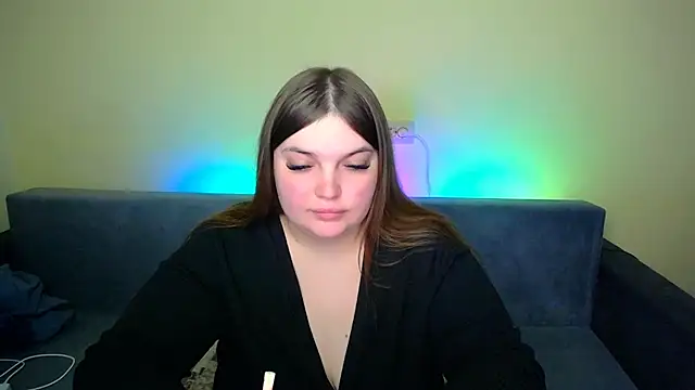 Snapshot of Emaaa_ua chatting on 02-06-25, 02:48 Emaaa ua online show from 02-06-25, 02:48