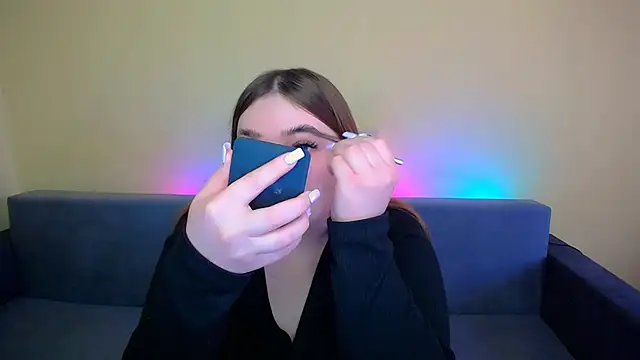 Snapshot of Emaaa_ua chatting on 02-19-25, 10:56 Emaaa ua online show from 02-19-25, 10:56