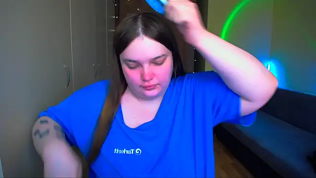 Snapshot of Emaaa_ua chatting on 10-10-25, 10:14 Emaaa ua online show from 10-10-25, 10:14