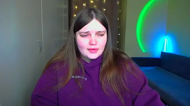 Snapshot of Emaaa_ua chatting on 10-24-25, 08:22 Emaaa ua online show from 10-24-25, 08:22