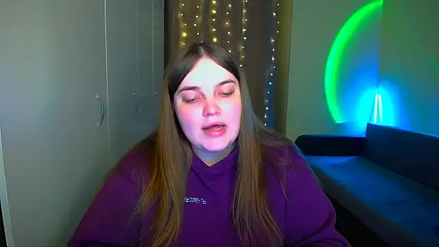 Snapshot of Emaaa_ua chatting on 10-28-25, 06:32 Emaaa ua online show from 10-28-25, 06:32