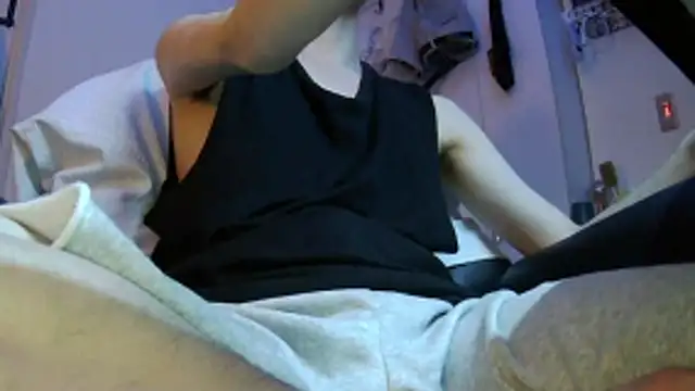 Ray175oo online show from 04-17-26, 07:06