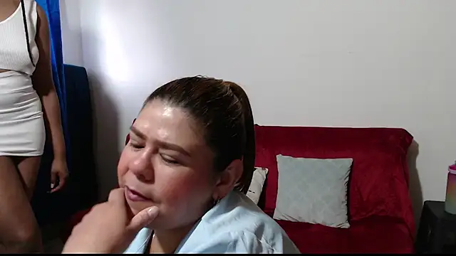 Snapshot of NATHYHOTT chatting on 10-10-25, 11:20 NATHYHOTT online show from 10-10-25, 11:20