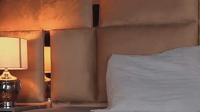 angelinepossy online show from 09-15-25, 09:15