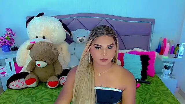 Snapshot of party_duo_trans chatting on 11-12-25, 05:08 party duo trans online show from 11-12-25, 05:08