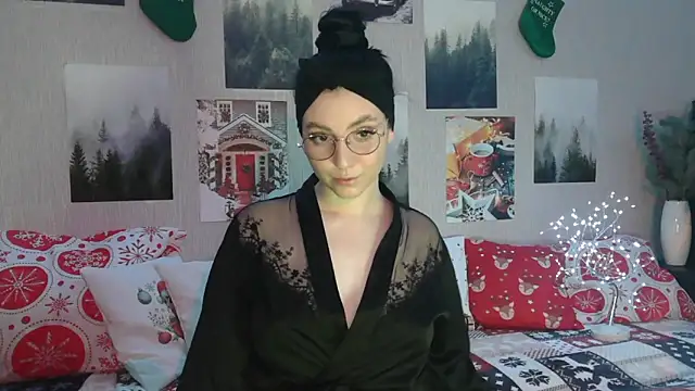 Fluffy Tiffy online show from 12-11-24, 01:58