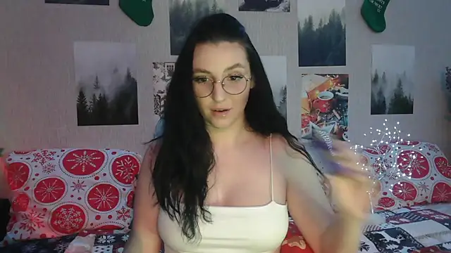 Fluffy Tiffy online show from 12-13-24, 06:00
